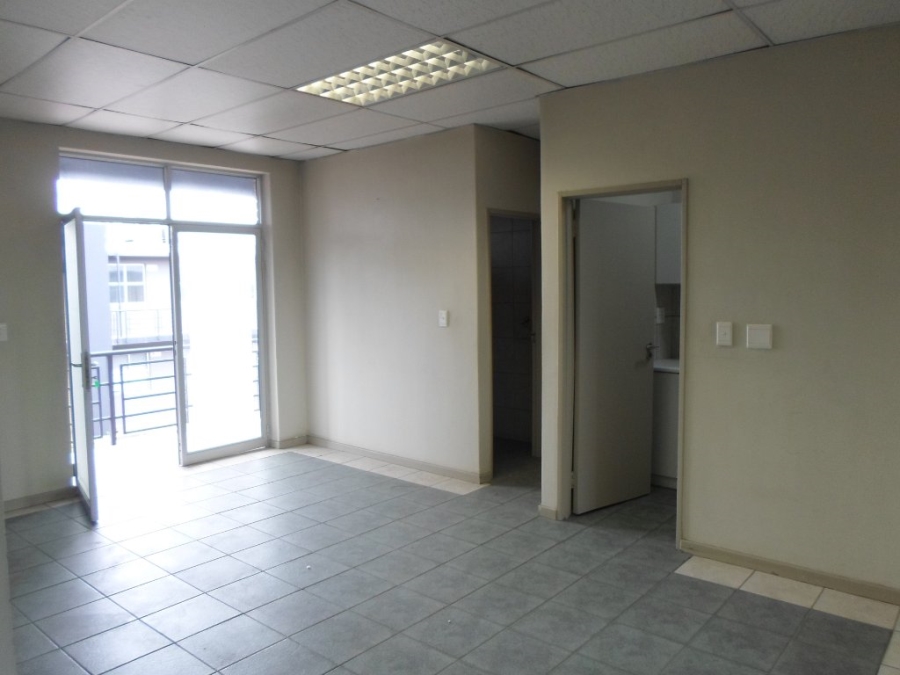 To Let commercial Property for Rent in Marconi Beam Industria Western Cape